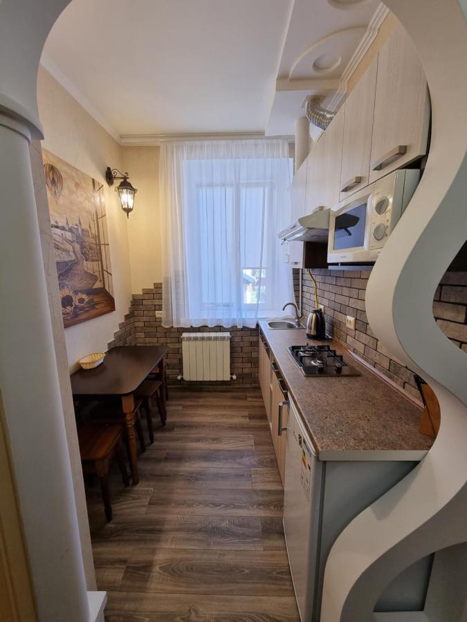 Petropavlivska Apartment Тиха Вуличка В Центрі Старого Міста Kamjanets-Podilskyi Eksteriør billede