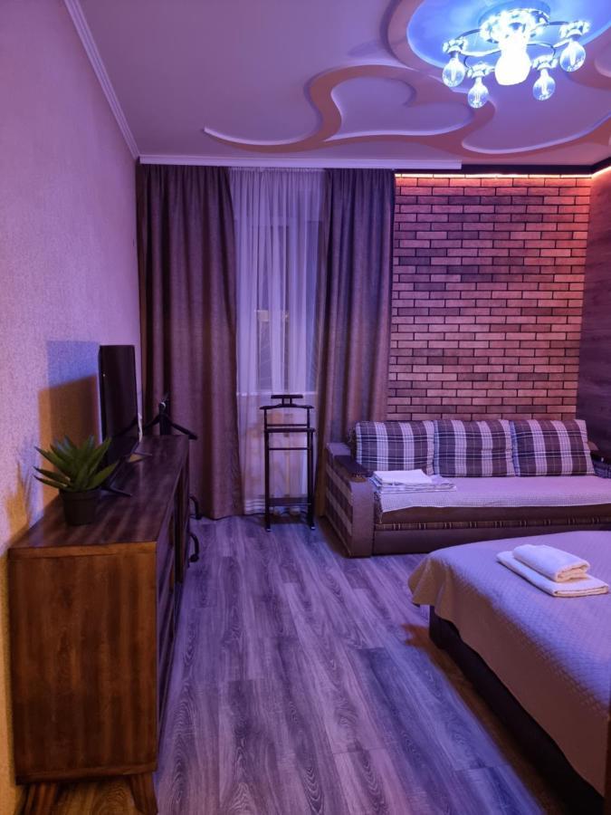 Petropavlivska Apartment Тиха Вуличка В Центрі Старого Міста Kamjanets-Podilskyi Eksteriør billede
