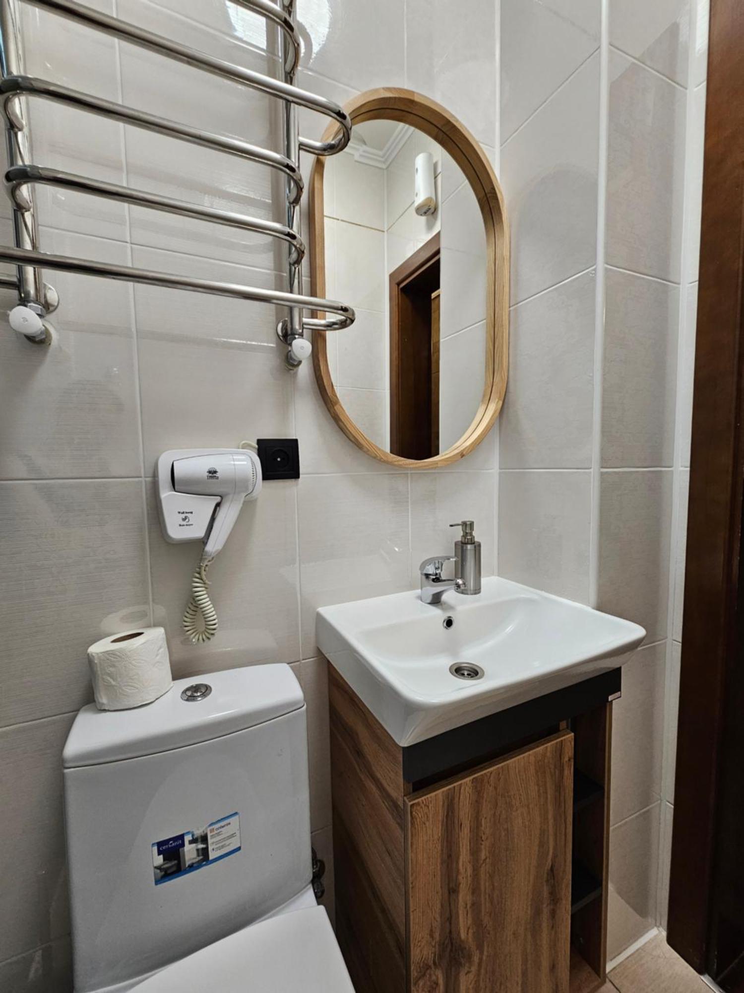 Petropavlivska Apartment Тиха Вуличка В Центрі Старого Міста Kamjanets-Podilskyi Eksteriør billede